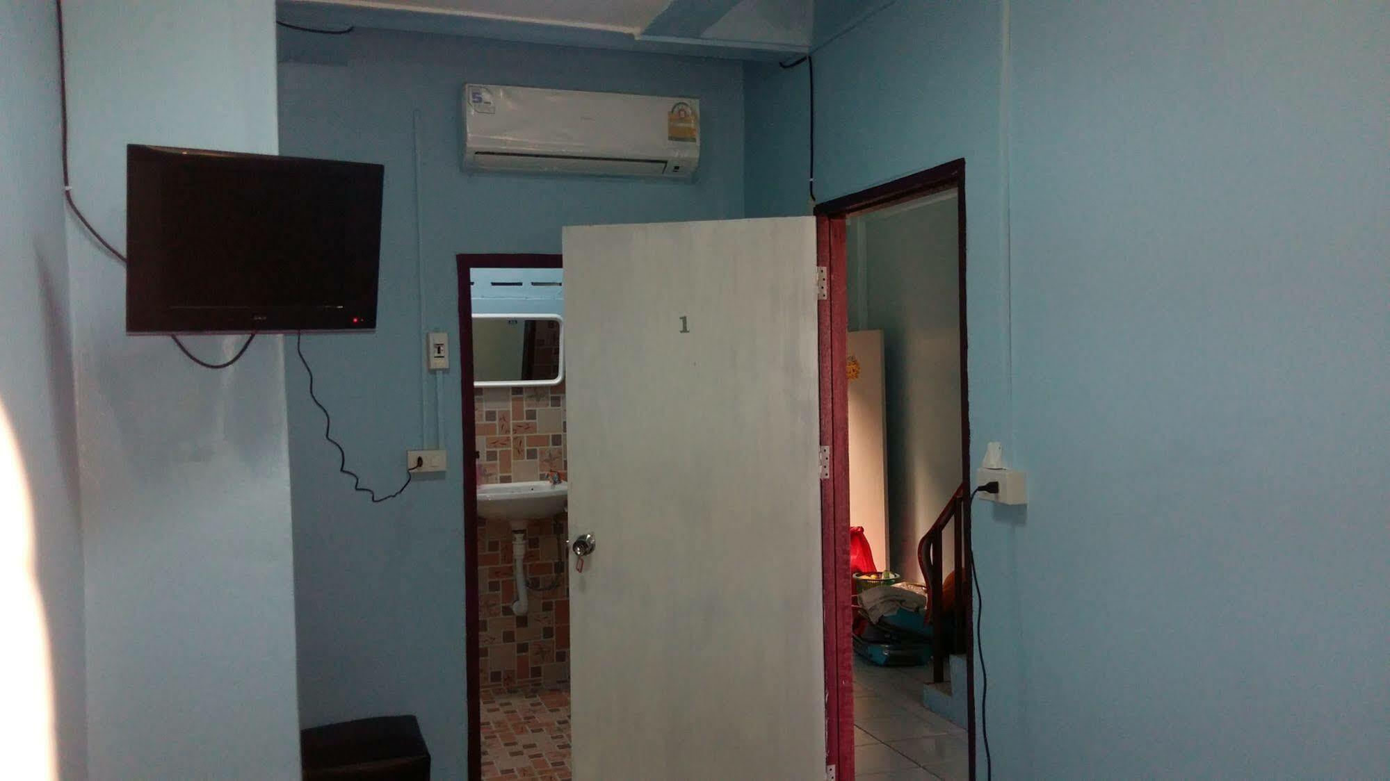 Hana Guesthouse HHQ Exterior foto